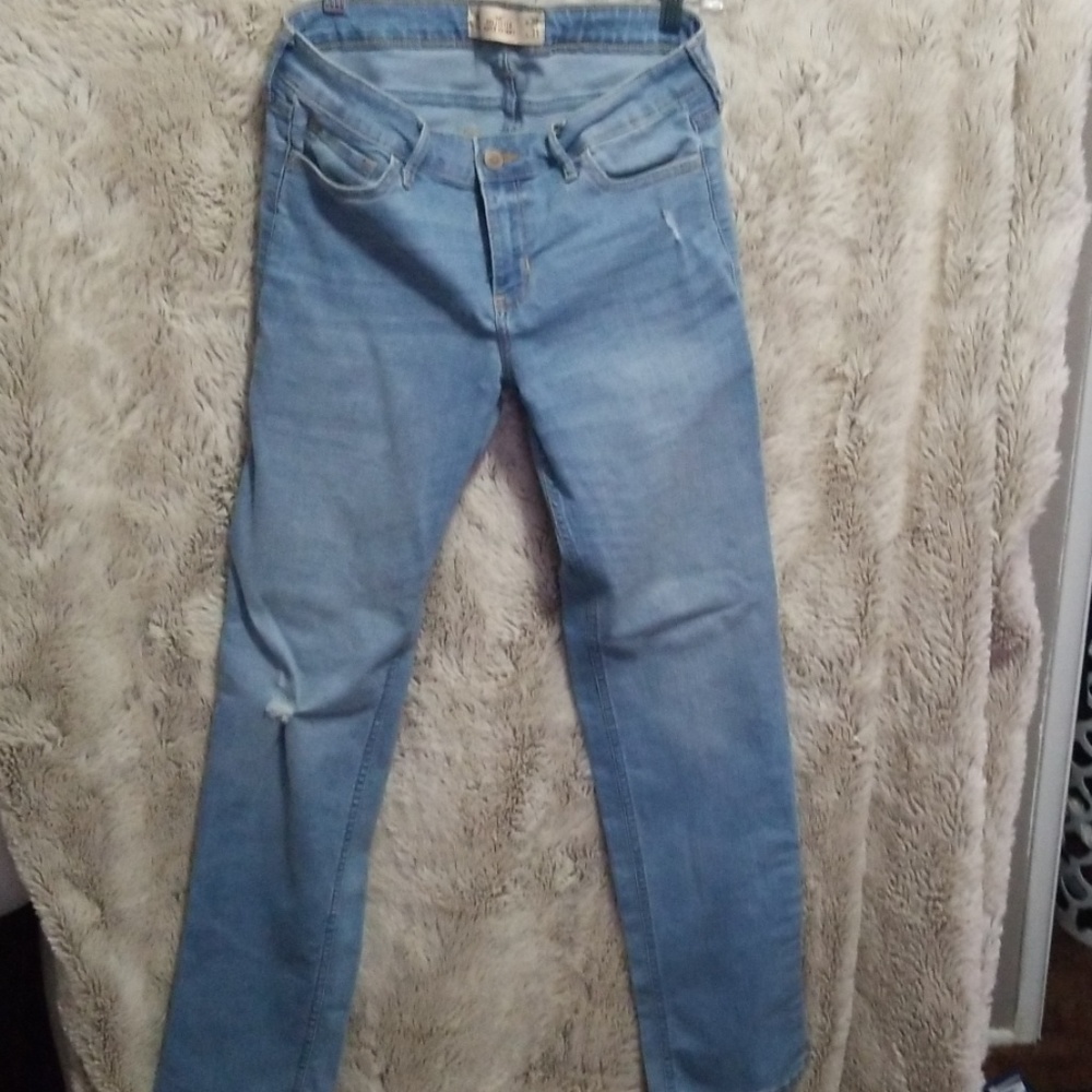 Jeans - Picture 3 of 4